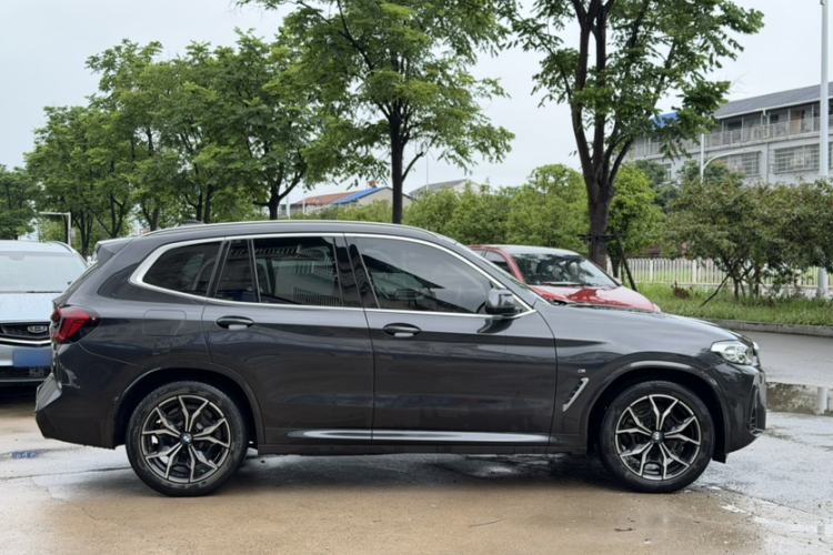 Used BMW X3 2022 Restyled xDrive25i M Sport Package Exterior 2