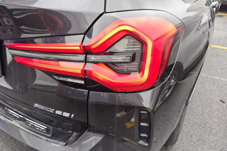 Used BMW X3 2022 xDrive25i M Sport Package Exterior 3