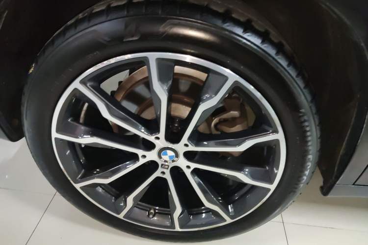 Used BMW X3 2022 xDrive30i Luxury Model M Night Sky Package Exterior 8