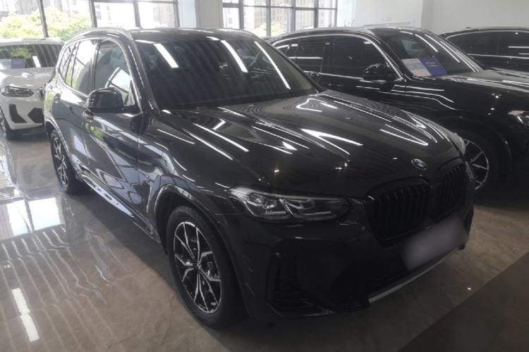 Used BMW X3 2022 xDrive25i M Sport Package Front Right 45 Deg
