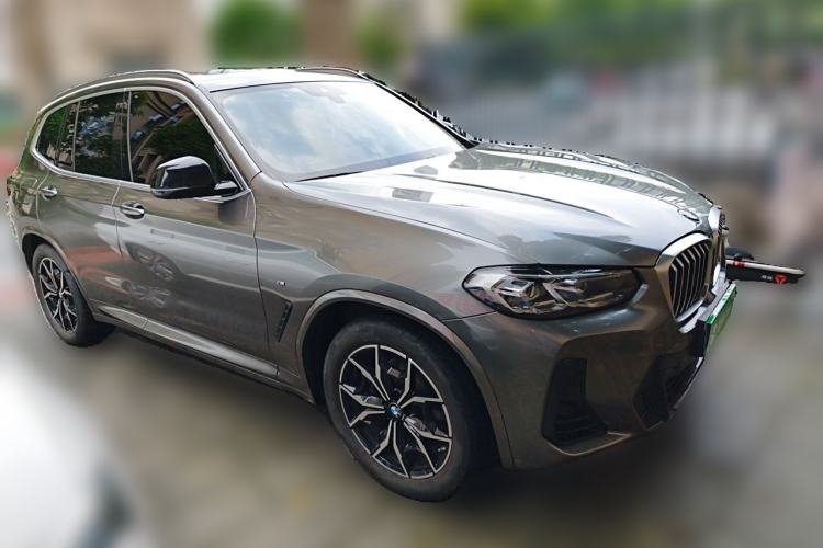 Used BMW X3 2022 Restyled xDrive25i M Sport Package Front Right 45 Deg