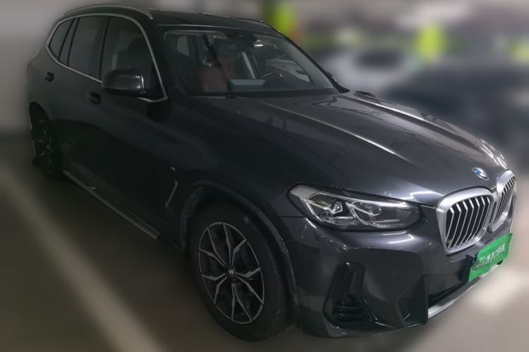 Used BMW X3 2022 xDrive25i M Sport Package Front Right 45 Deg