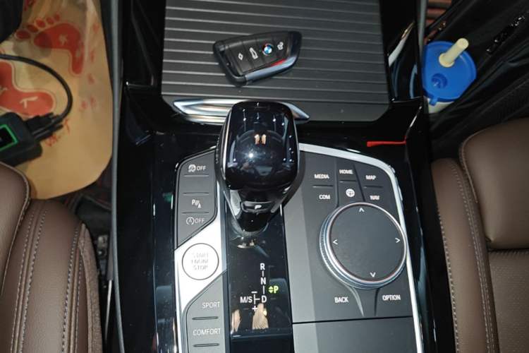 Used BMW X3 2022 xDrive30i Luxury Model M Night Sky Package Gear Lever