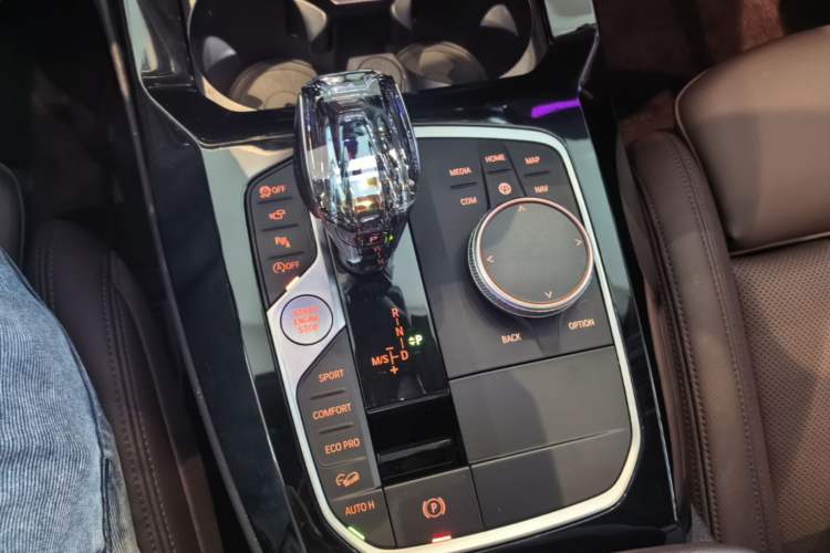 Used BMW X3 2022 xDrive30i Luxury Edition M Night Sky Package Gear Lever