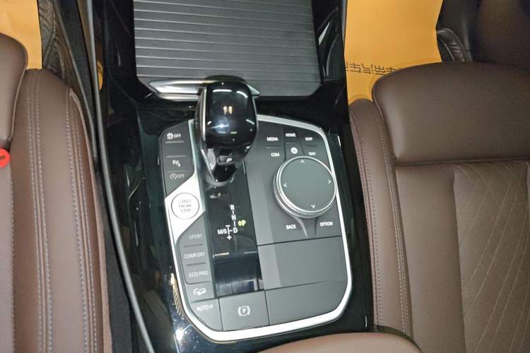 Used BMW X3 2022 xDrive30i Luxury Model M Night Sky Package Gear Lever