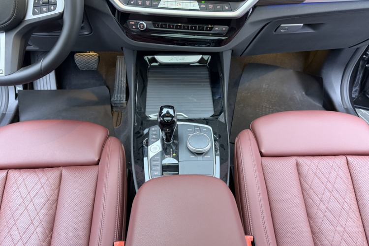 Used BMW X3 2022 Facelift xDrive30i Luxury Edition M Night Edition Package Gear Lever