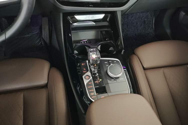 Used BMW X3 2022 Restyled xDrive25i M Sport Package Gear Lever