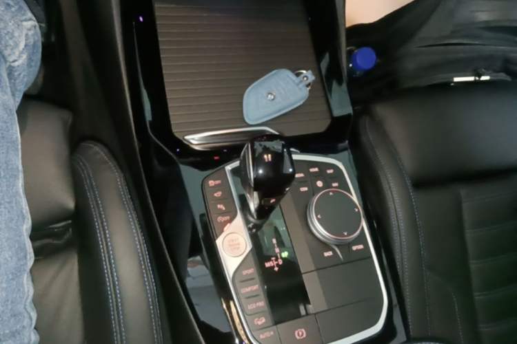 Used BMW X3 2022 M40i Gear Lever