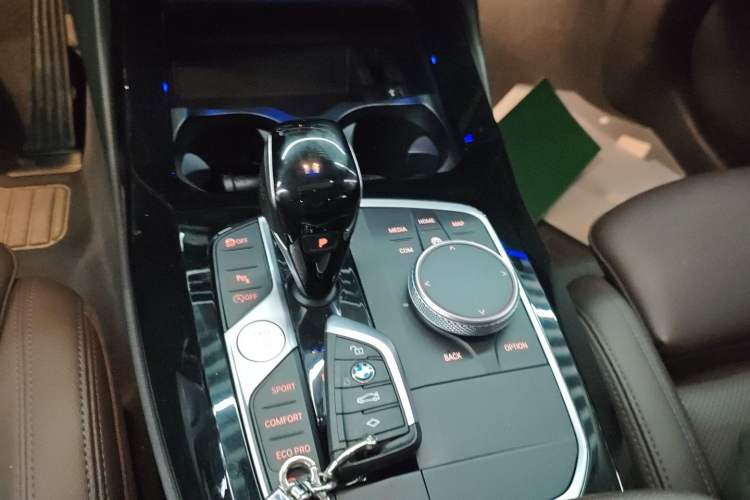 Used BMW X3 2022 xDrive25i M Sport Package Gear Lever