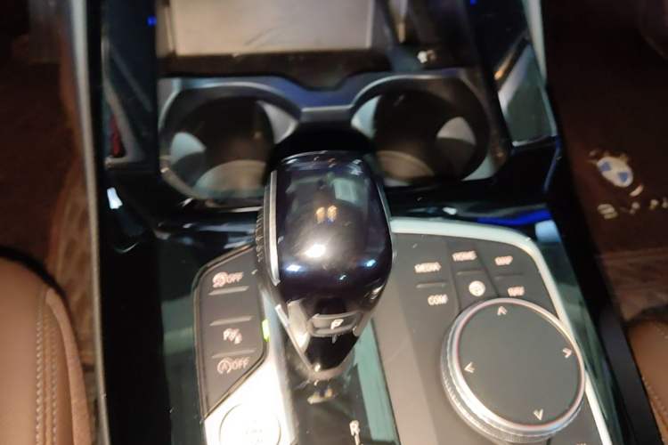 Used BMW X3 2022 Restyled xDrive25i M Sport Package Gear Lever