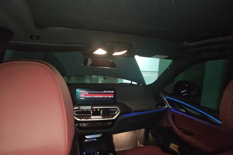Used BMW X3 2022 xDrive30i Luxury Edition M Night Sky Package Headliner