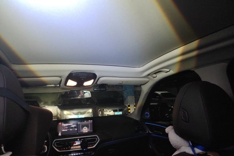 Used BMW X3 2022 Second Facelift xDrive30i Leading Edition M Night Sky Package Headliner