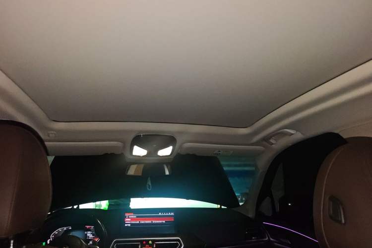 Used BMW X3 2022 xDrive30i Luxury Model M Night Sky Package Headliner