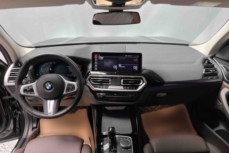 Used BMW X3 2022 xDrive25i M Sport Package Interior 1