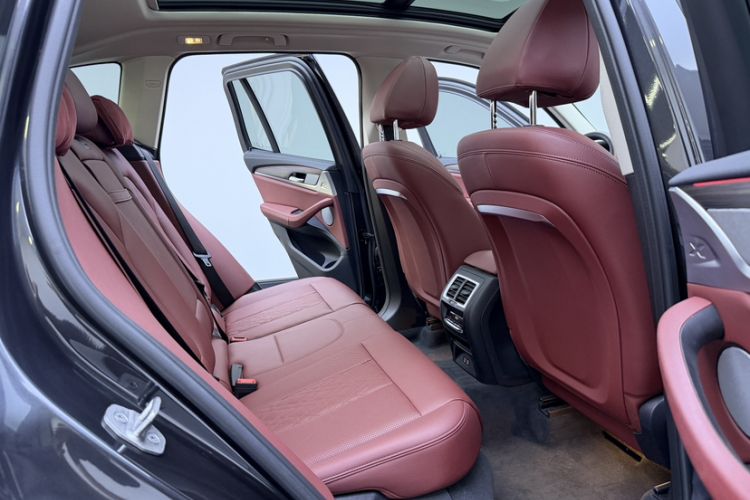 Used BMW X3 2022 Facelift xDrive30i Luxury Edition M Night Edition Package Interior 1