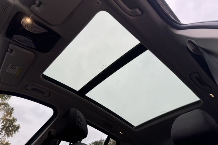 Used BMW X3 2022 Restyled xDrive25i M Sport Package Interior 11