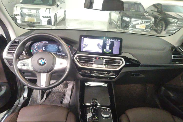 Used BMW X3 2022 Restyled xDrive25i M Sport Package Interior 2