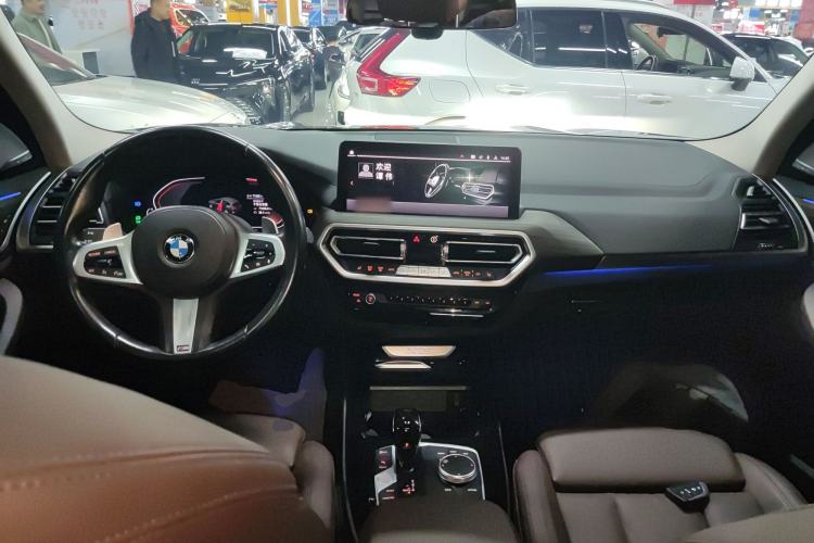 Used BMW X3 2022 xDrive30i Luxury Model M Night Sky Package Interior 2