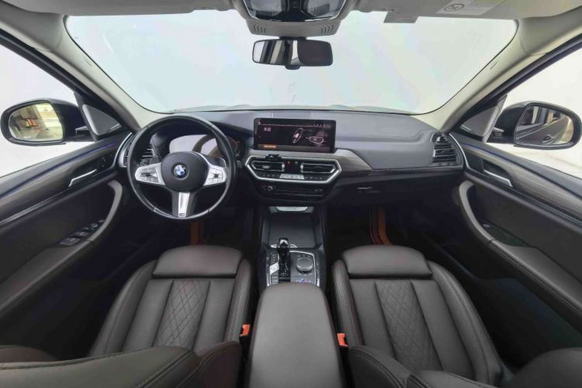 Used BMW X3 2022 Second Facelift xDrive30i Leading Edition M Night Sky Package Interior 3