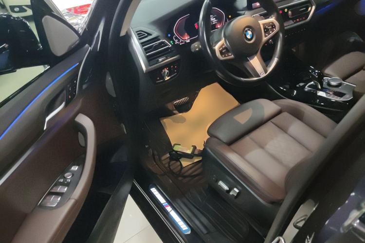 Used BMW X3 2022 xDrive30i Luxury Model M Night Sky Package Interior 3
