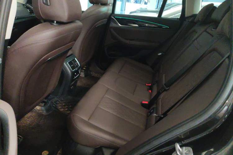 Used BMW X3 2022 Restyled xDrive25i M Sport Package Interior 4