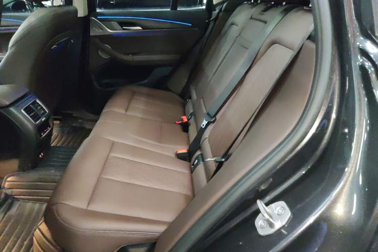 Used BMW X3 2022 xDrive30i Luxury Model M Night Sky Package Interior 4
