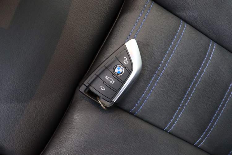 Used BMW X3 2022 M40i Interior 5