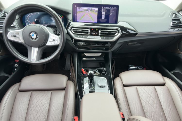 Used BMW X3 2022 Restyled xDrive25i M Sport Package Interior 5