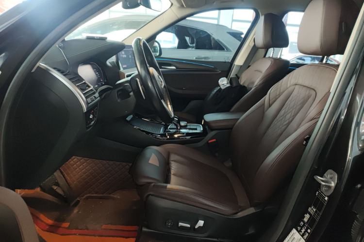 Used BMW X3 2022 xDrive30i Luxury Model M Night Sky Package Left Front Seat