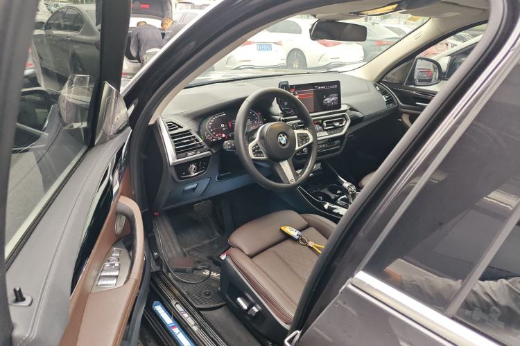 Used BMW X3 2022 xDrive25i M Sport Package Left Front Seat
