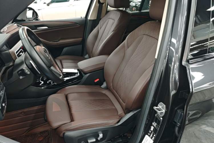 Used BMW X3 2022 xDrive30i Luxury Model M Night Sky Package Left Front Seat