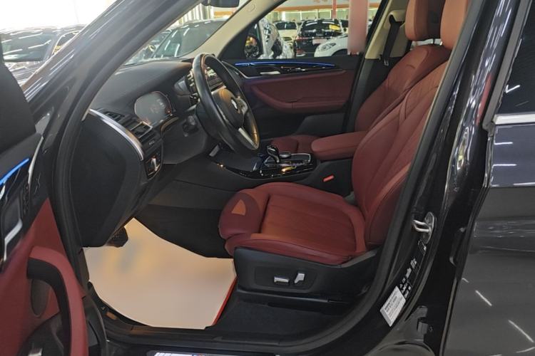 Used BMW X3 2022 Restyled xDrive25i M Sport Package Left Front Seat