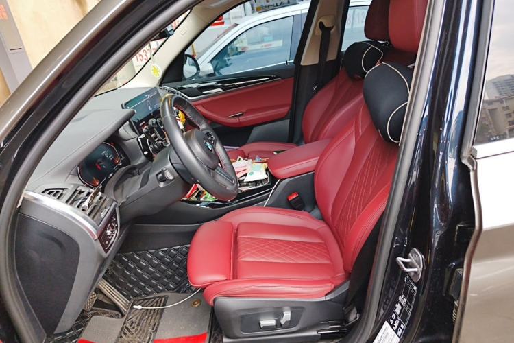 Used BMW X3 2022 Restyled xDrive25i M Sport Package Left Front Seat