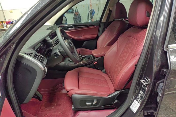 Used BMW X3 2022 Restyled xDrive25i M Sport Package Left Front Seat