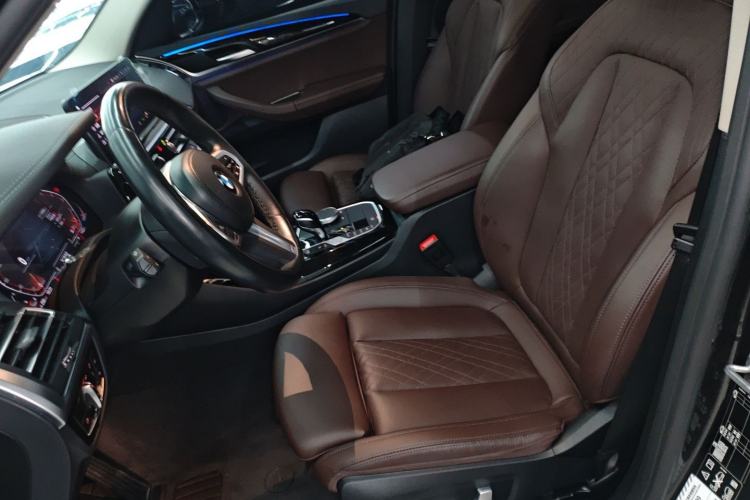 Used BMW X3 2022 xDrive25i M Sport Package Left Front Seat