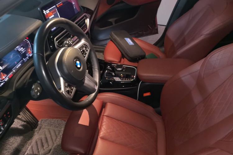 Used BMW X3 2022 xDrive25i M Sport Package Left Front Seat