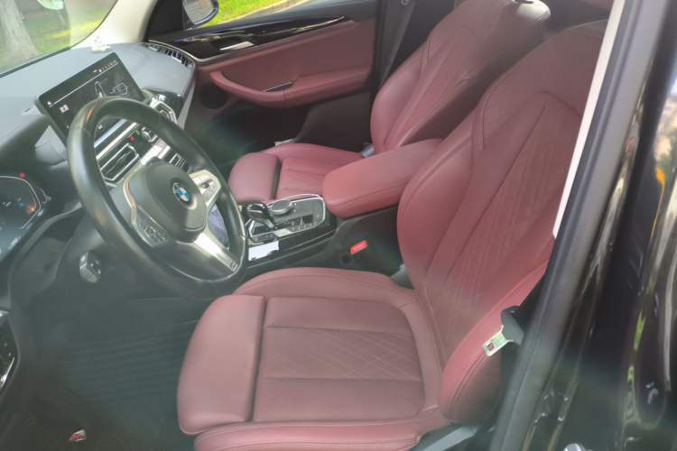 Used BMW X3 2022 Restyled xDrive25i M Sport Package Left Front Seat