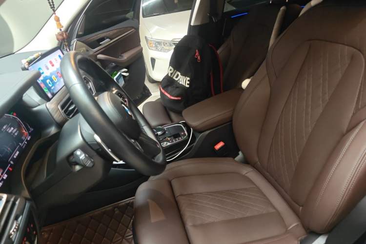 Used BMW X3 2022 Facelift xDrive30i Luxury Edition M Night Edition Package Left Front Seat