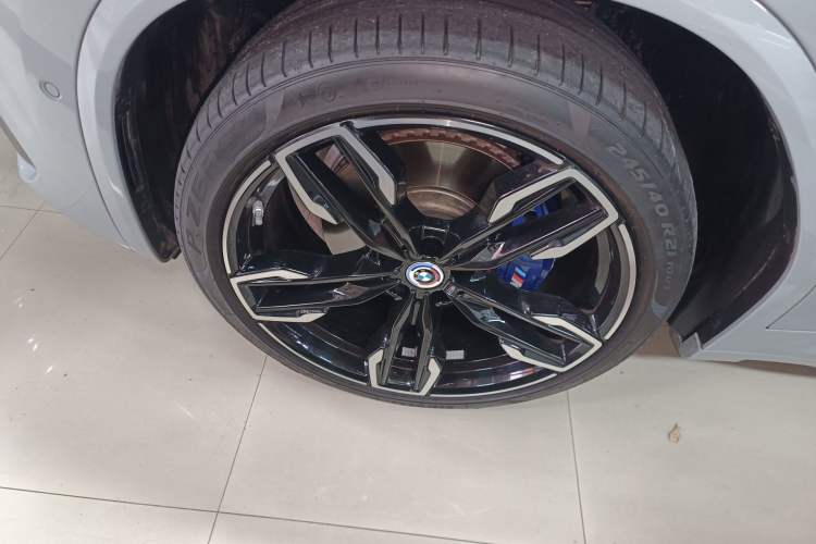 Used BMW X3 2022 M40i Left Front Wheel Hub