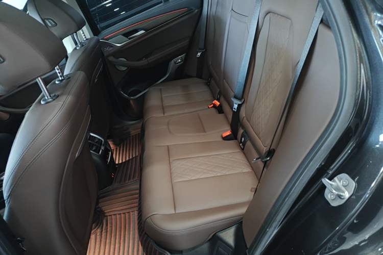 Used BMW X3 2022 xDrive30i Luxury Model M Night Sky Package Left Rear Seat