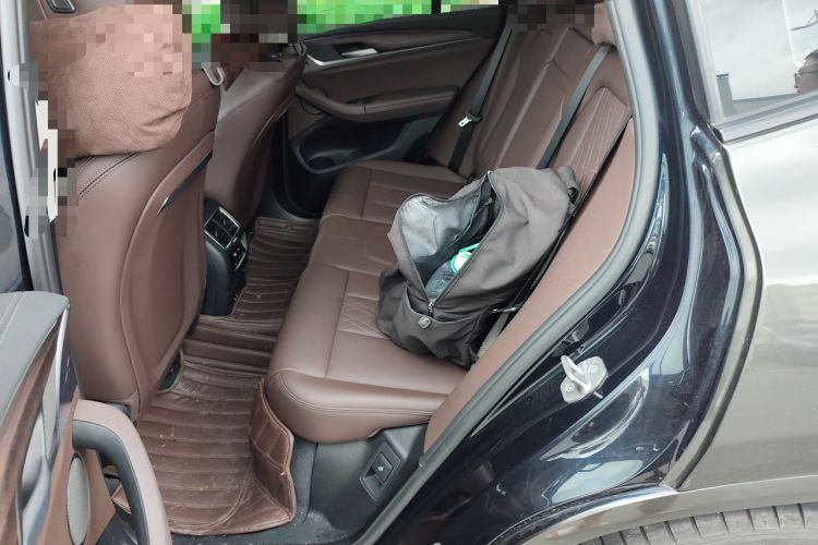 Used BMW X3 2022 Facelift xDrive30i Luxury Edition M Night Edition Package Left Rear Seat