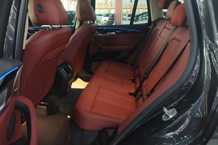 Used BMW X3 2022 Restyled xDrive25i M Sport Package Left Rear Seat