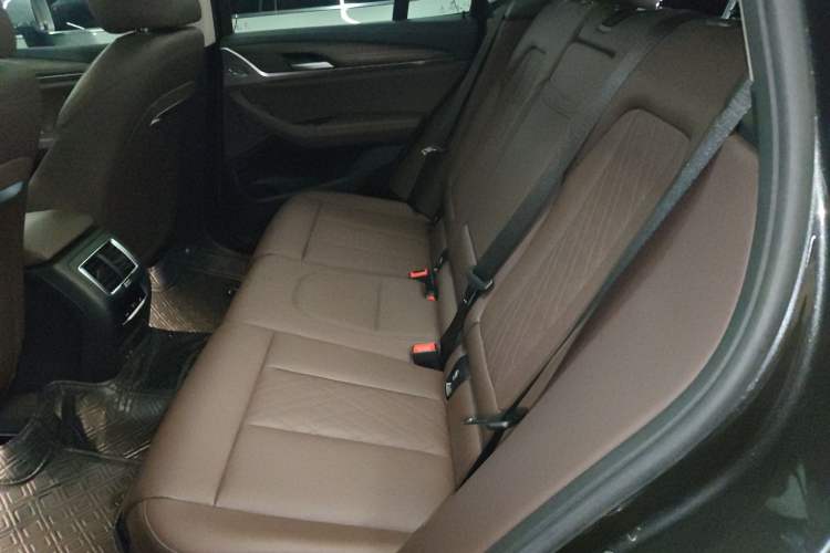 Used BMW X3 2022 xDrive30i Luxury Model M Night Sky Package Left Rear Seat
