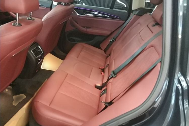 Used BMW X3 2022 Restyled xDrive25i M Sport Package Left Rear Seat