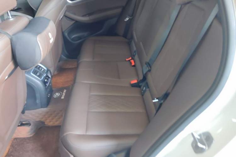 Used BMW X3 2022 Restyled xDrive25i M Sport Package Left Rear Seat