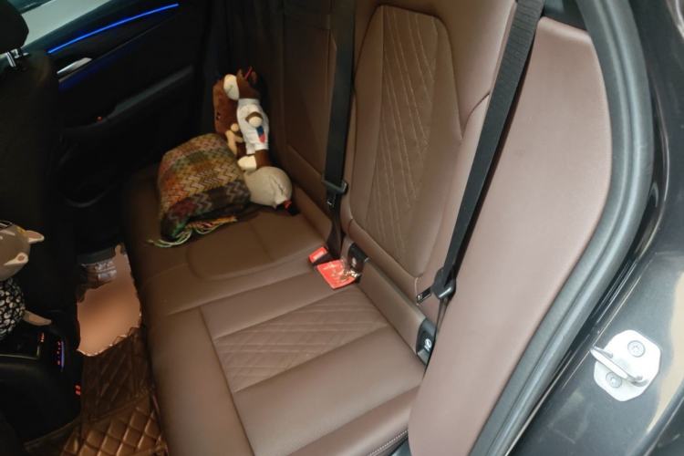 Used BMW X3 2022 Facelift xDrive30i Luxury Edition M Night Edition Package Left Rear Seat