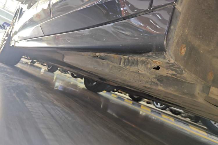 Used BMW X3 2022 xDrive30i Luxury Model M Night Sky Package Left Side Sill