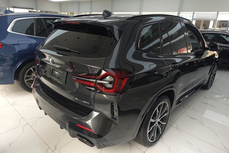 Used BMW X3 2022 Second Facelift xDrive30i Leading Edition M Night Sky Package Rear Right 45 Deg
