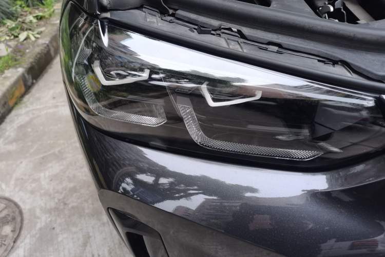Used BMW X3 2022 Second Facelift xDrive30i Luxury Edition M Night Sky Package Right Front Headlight