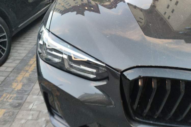 Used BMW X3 2022 Facelift xDrive30i Luxury Edition M Night Edition Package Right Front Headlight